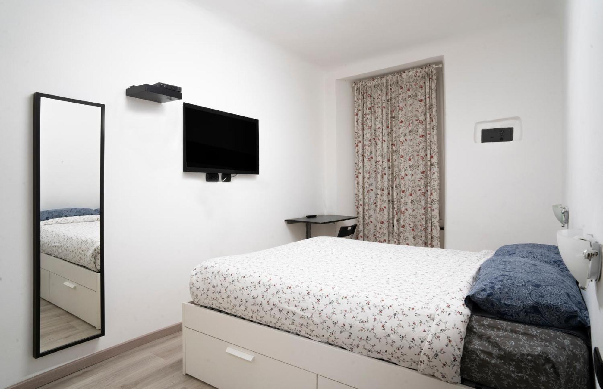 Houseingenoacenter Parking Apartment Екстериор снимка
