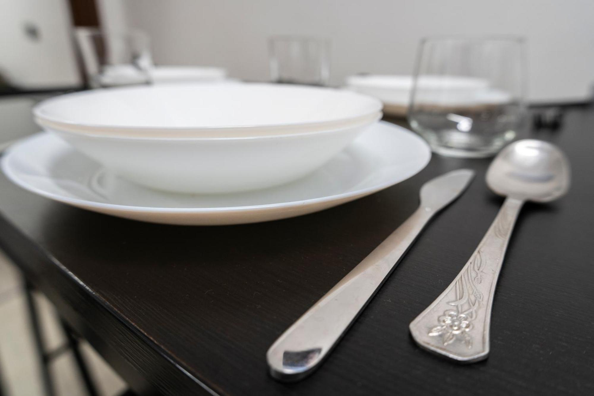 Houseingenoacenter Parking Apartment Екстериор снимка